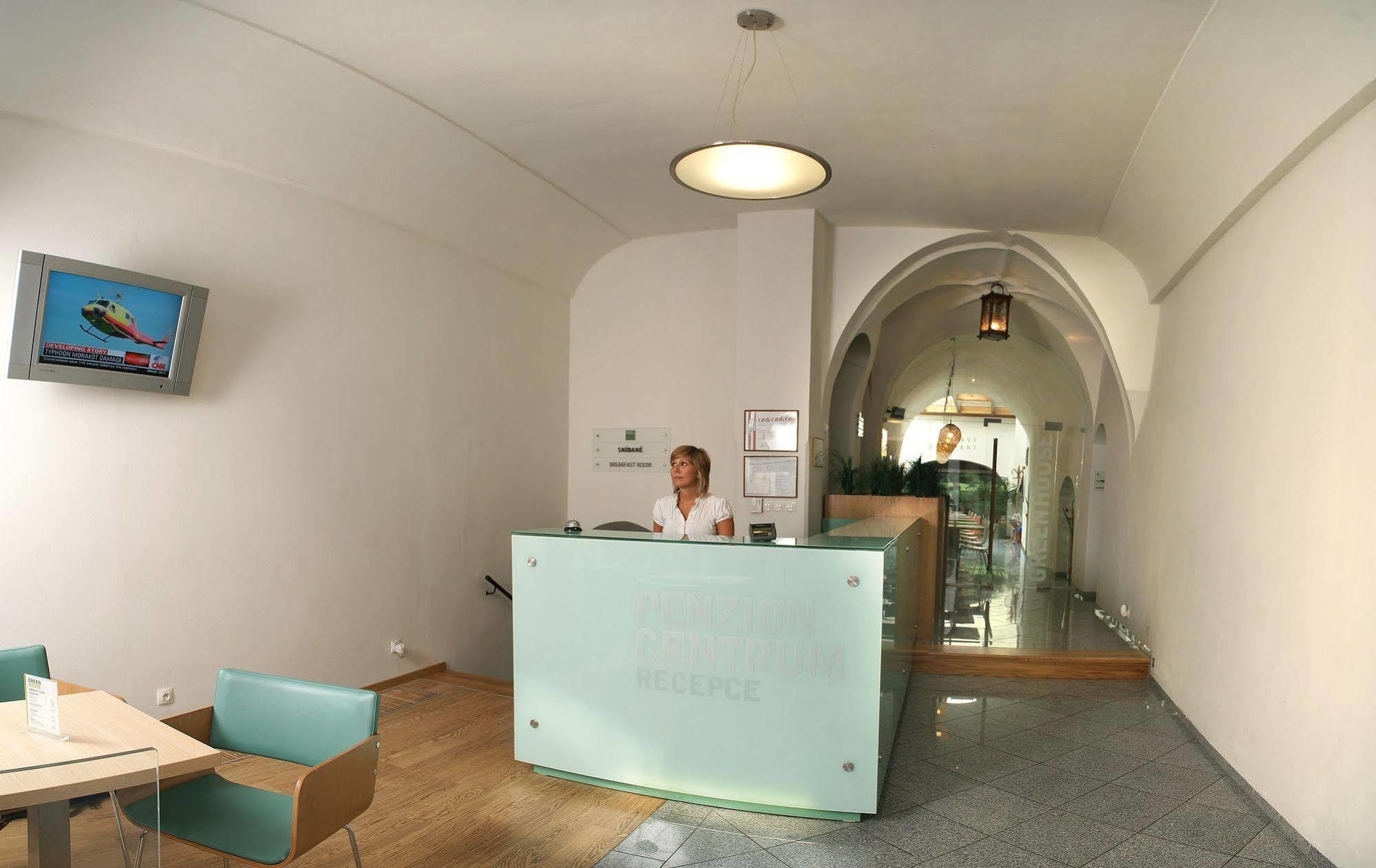Hotel V Centru Czeskie Budziejowice Zewnętrze zdjęcie